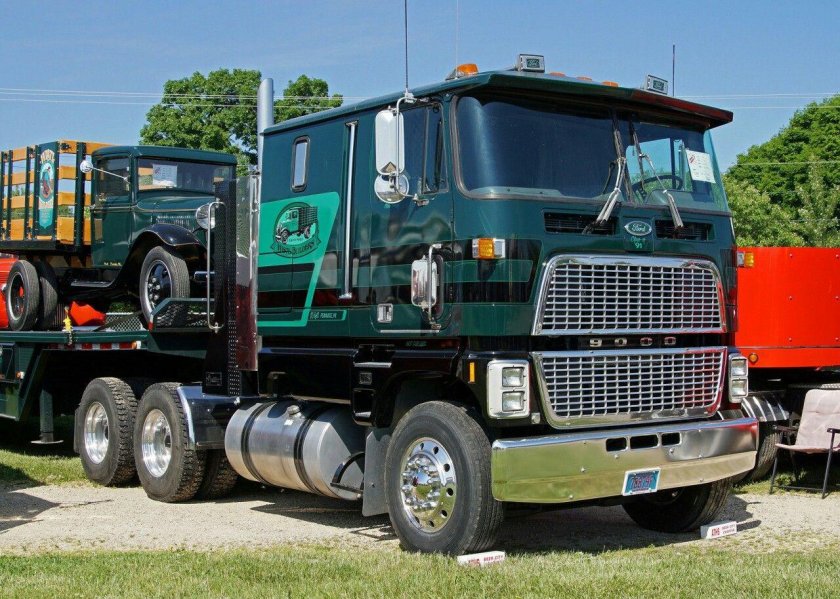 Ford Trucks clt9000