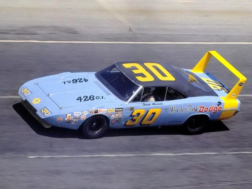 Dodge Charger Daytona 1969 NASCAR
