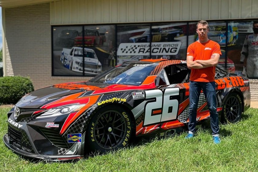 Даниил Квят