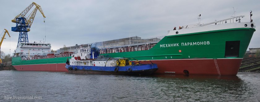 Механик Парамонов танкер