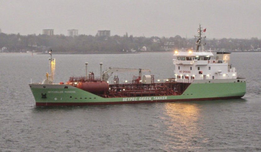 Танкер Ижора