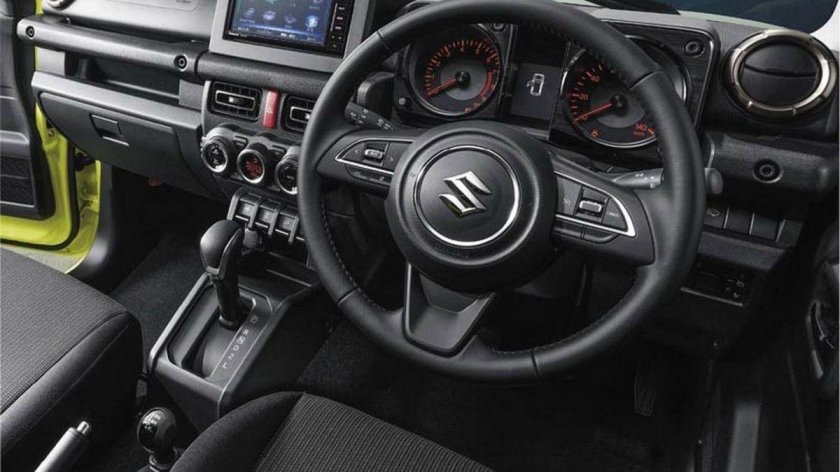Suzuki Jimny 2018 интерьер