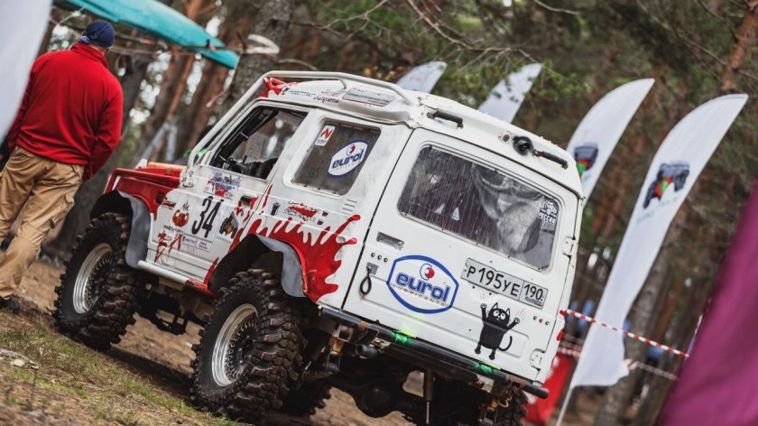 Сузуки Самурай трофи