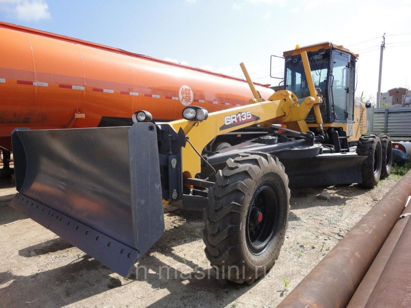 XCMG gr135