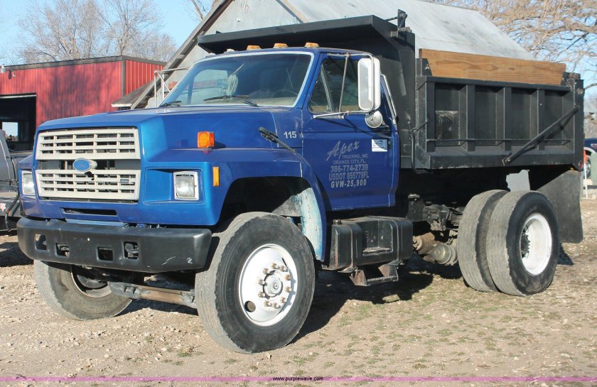 Ford f800 Dump Truck