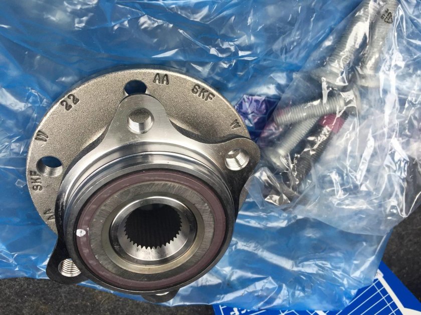 Ступичный подшипник Skoda Octavia a7