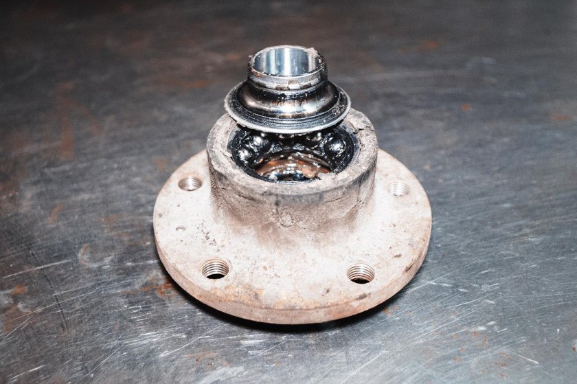 Ступичный подшипник Шкода Октавия а7