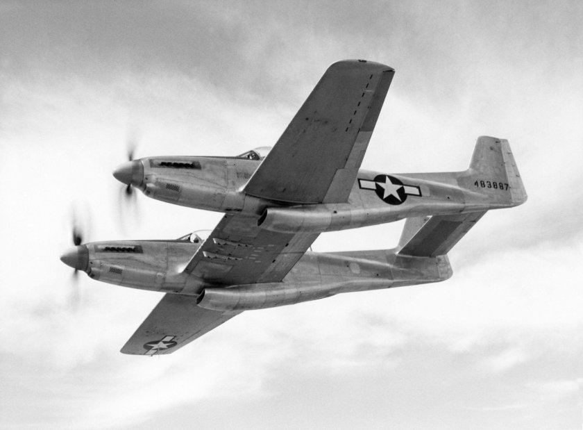 North American f-82 Twin Mustang