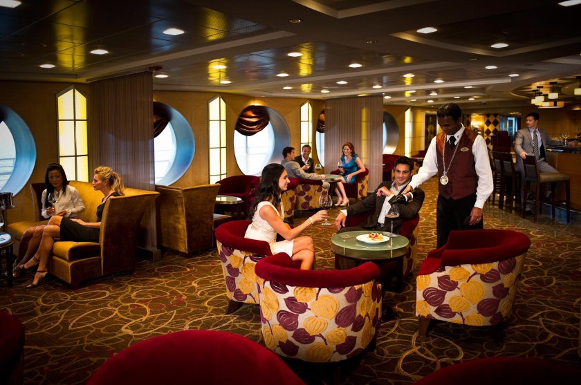 Celebrity Summit лайнер