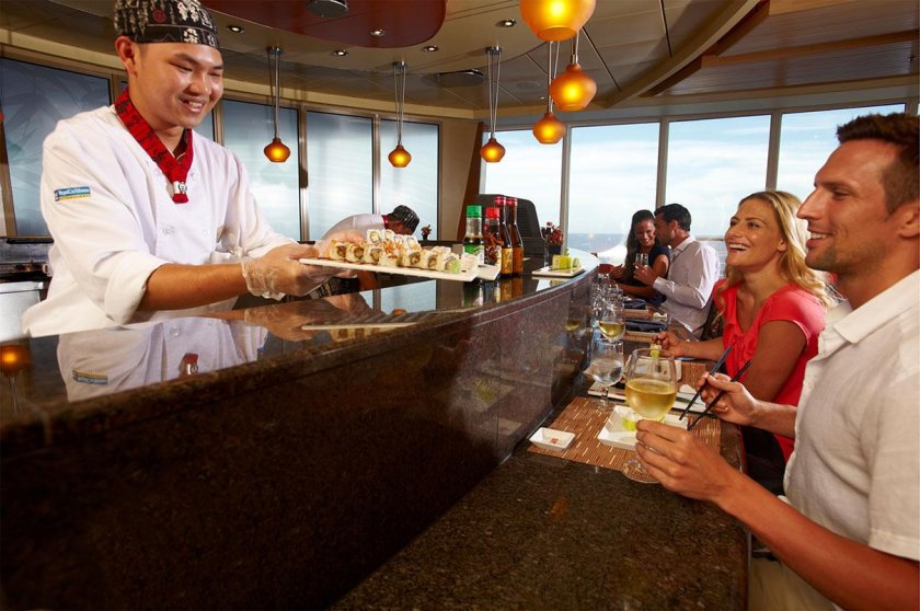 Royal Caribbean International Oasis ресторан