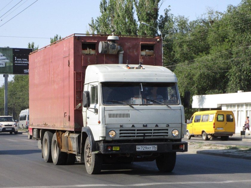 КАМАЗ 53202