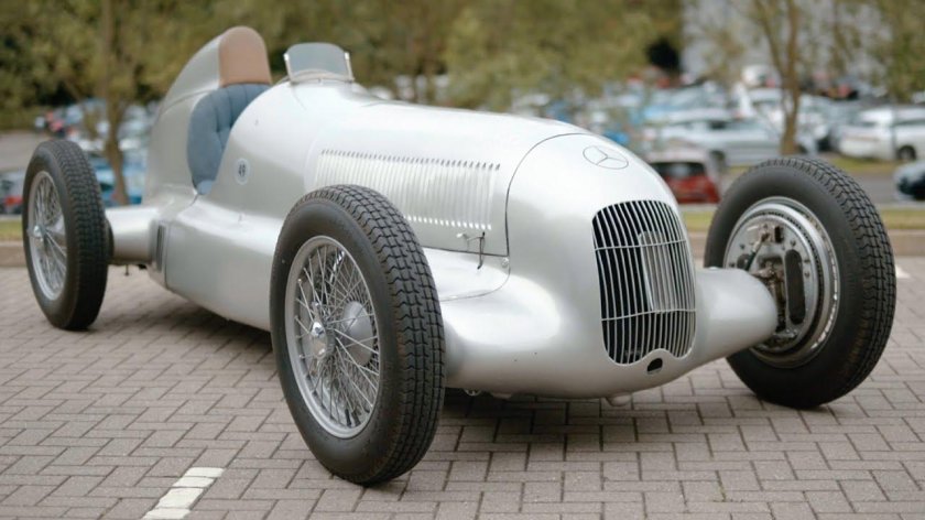 Мерседес w25