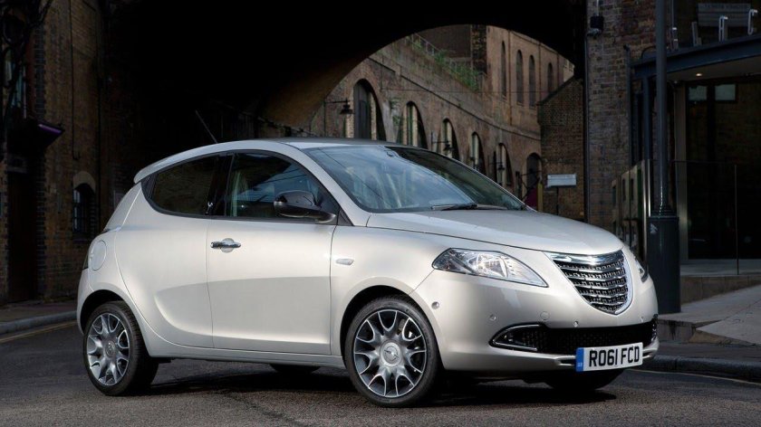 Крайслер Эпсилон 2012