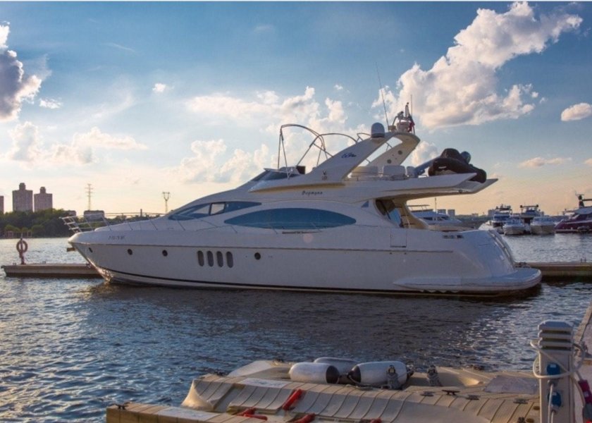 Azimut 68