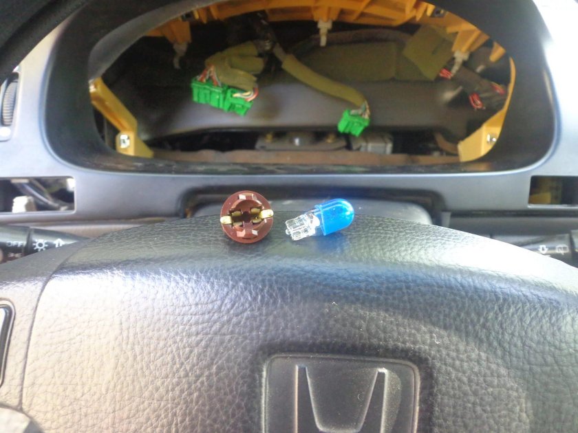 Лампочки подсветки приборной панели Хонда Аккорд 6