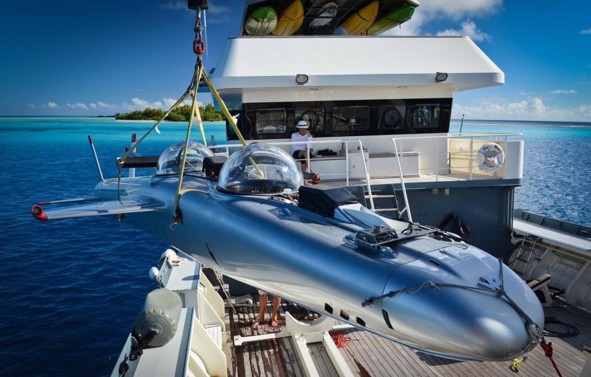 Лодка DEEPFLIGHT super Falcon