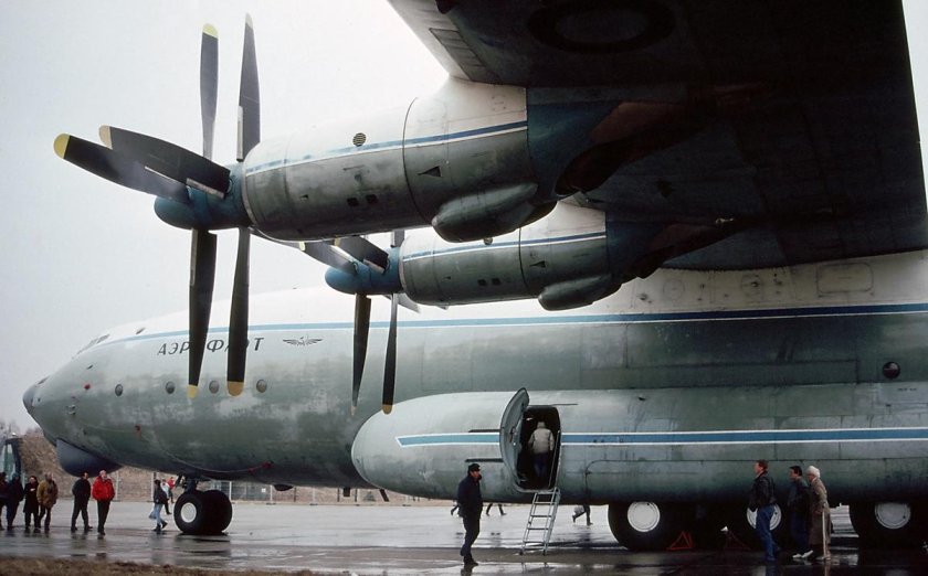 Самолёт Антей АН-22