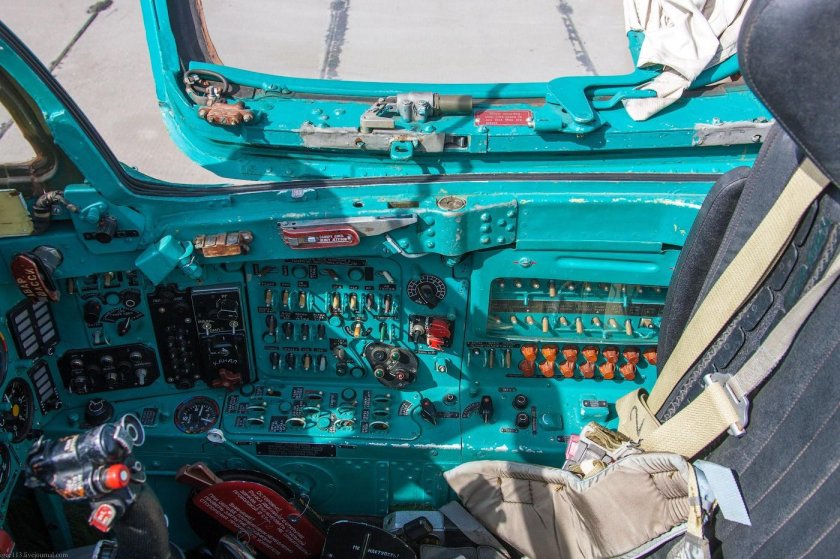 Кабина миг-21бис