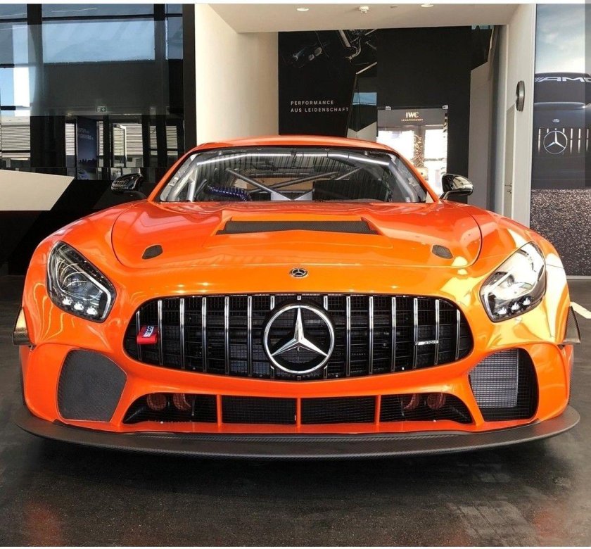 Mercedes gt оранжевый