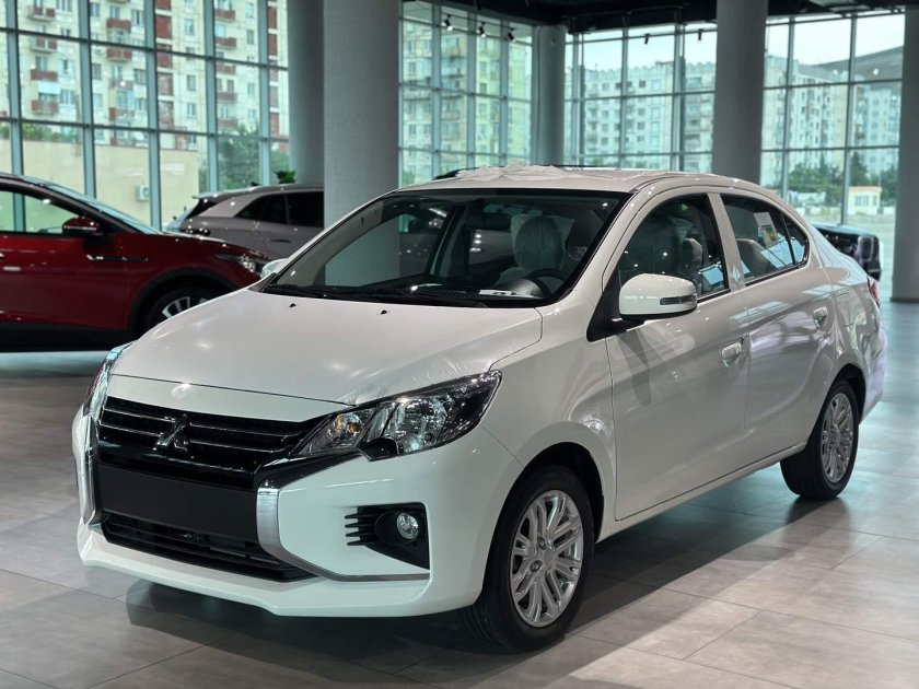 Mitsubishi Attrage 2022