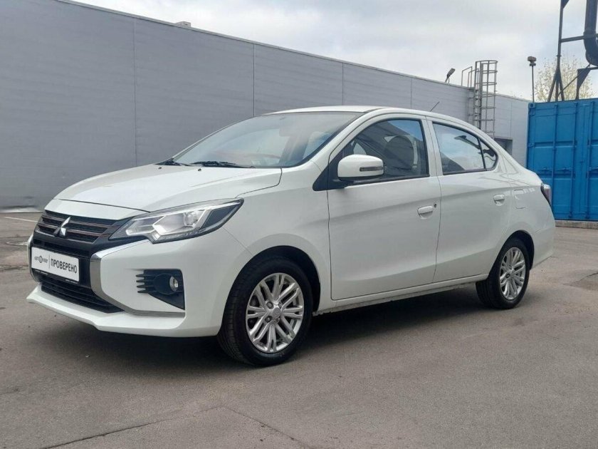 Mitsubishi Attrage 2022