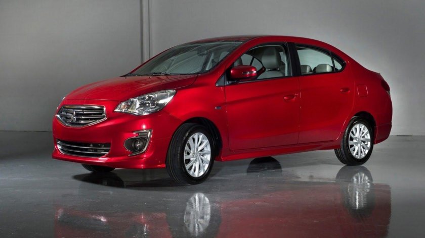 Mitsubishi Attrage 2014