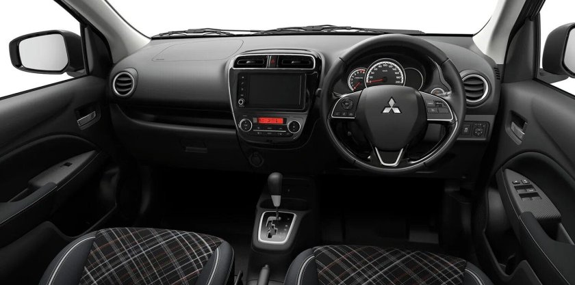 Mitsubishi Mirage g4 Interior