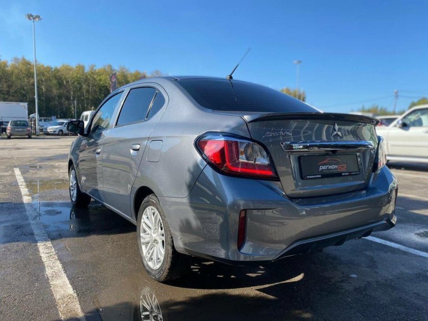 Mitsubishi Attrage 2023