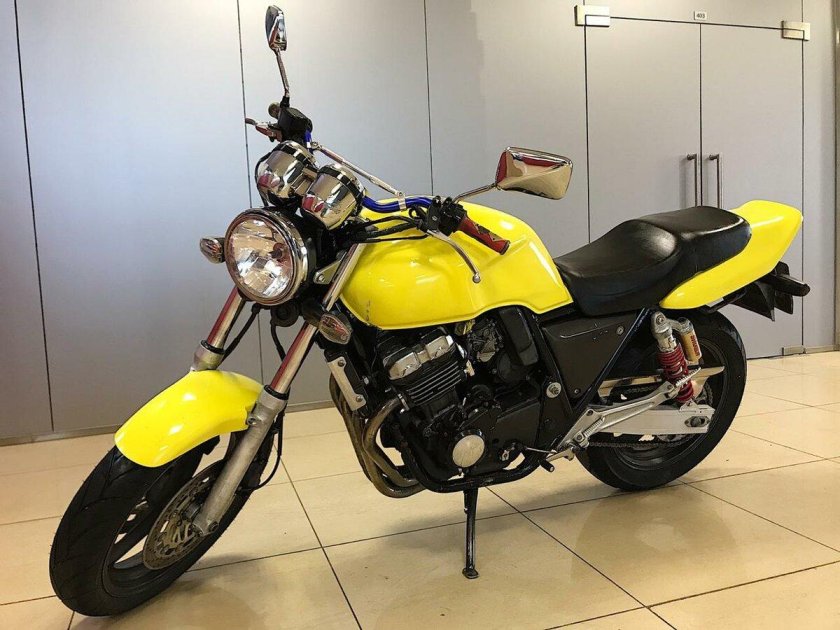 Honda CB 400 желтый