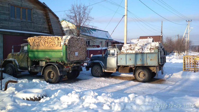 ЗИЛ С дровами