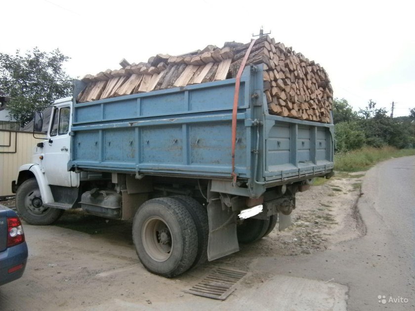 ЗИЛ С дровами