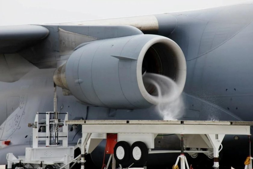 Помпаж авиадвигателя