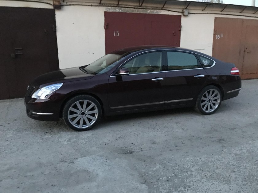 Ниссан Теана r18