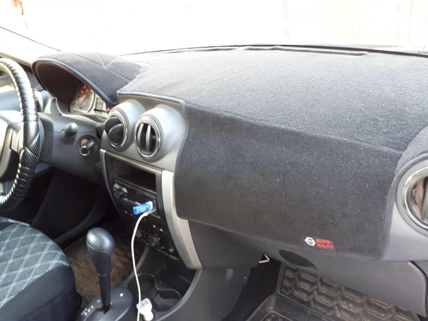 Панель Nissan Almera g15