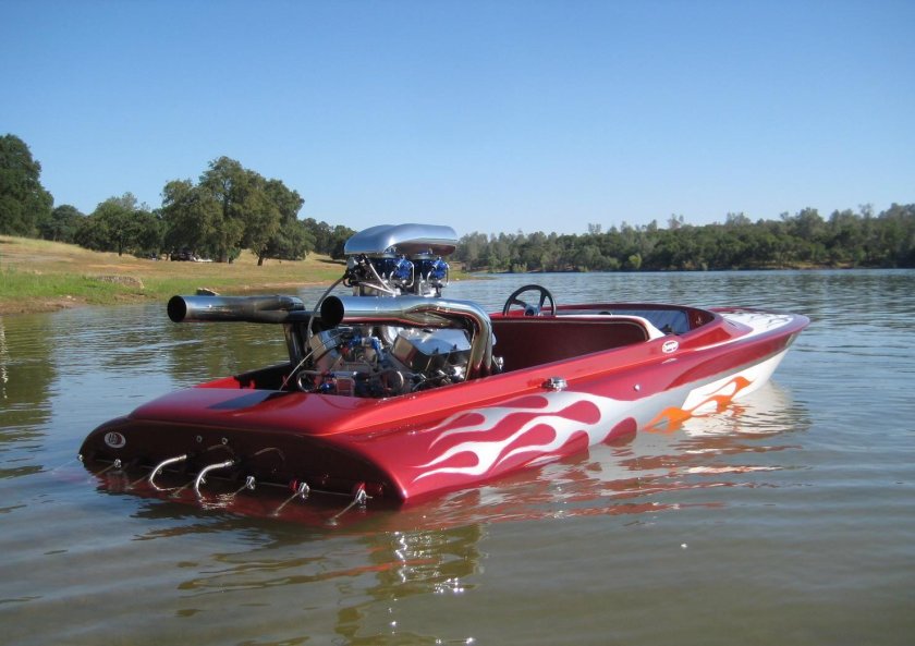 Катер Jet Boat