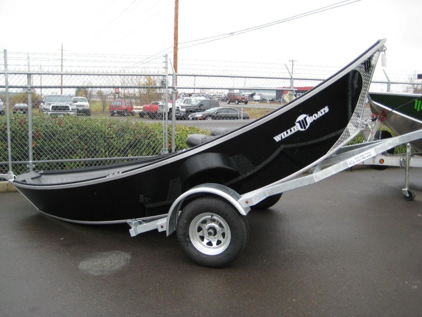 Американская лодка Лове 170