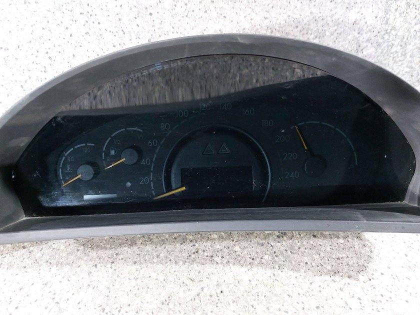 Панель приборов Мерседес w220