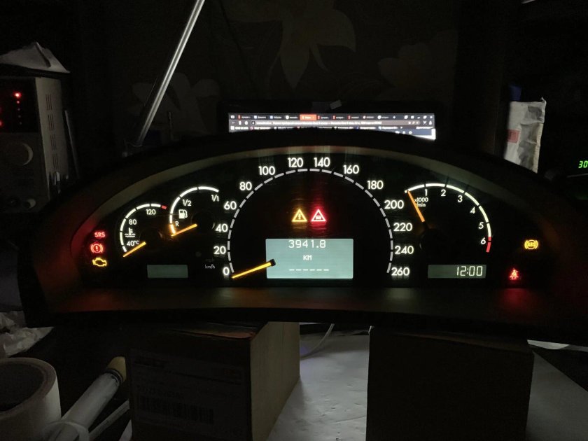 220 Мерседес приборка