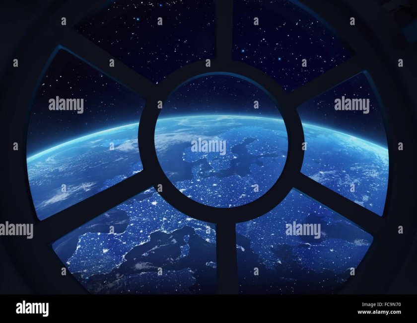 Вид из иллюминатора в космосе