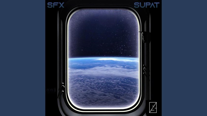 Космос в иллюминаторе