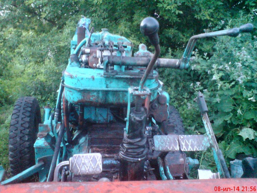 ЮМЗ 6 без кабины