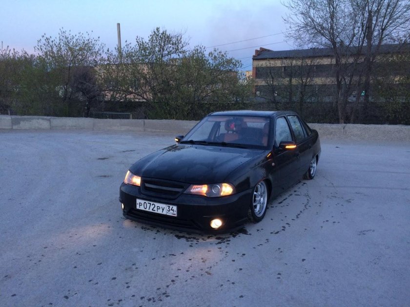 Губа Daewoo Nexia n100