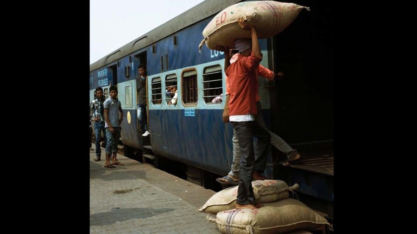 Индийские поезда фото