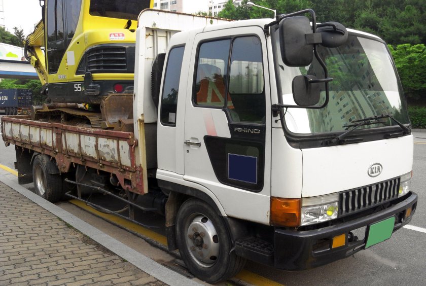 Kia Rhino 2003