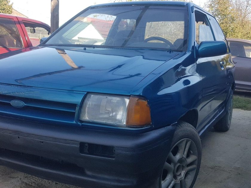Ford Festiva 1992