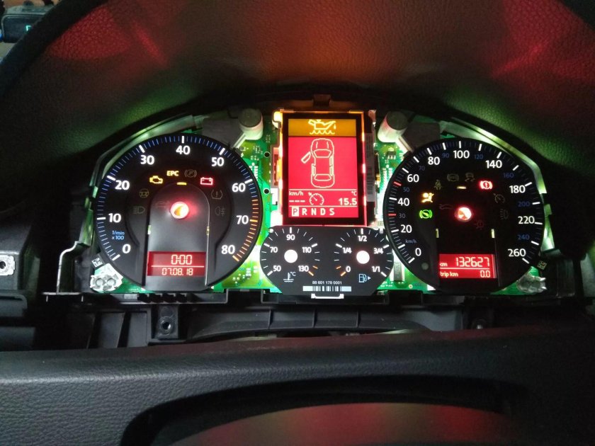 Пересвет приборной панели Passat b6