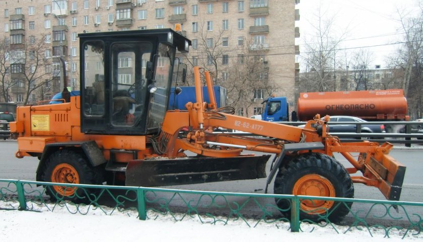 Грейдер ГС 14.02