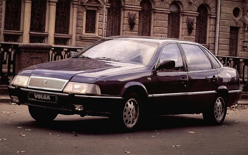 ГАЗ-3105 легковой автомобиль