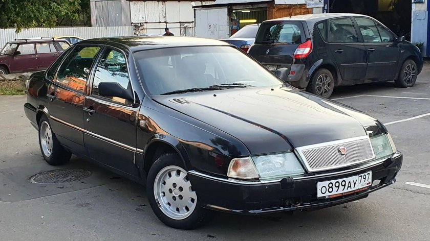 ГАЗ-3105 легковой автомобиль