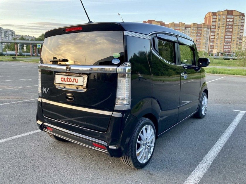 Honda n Box Slash 2021